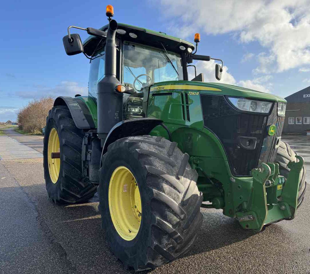 John Deere 7290